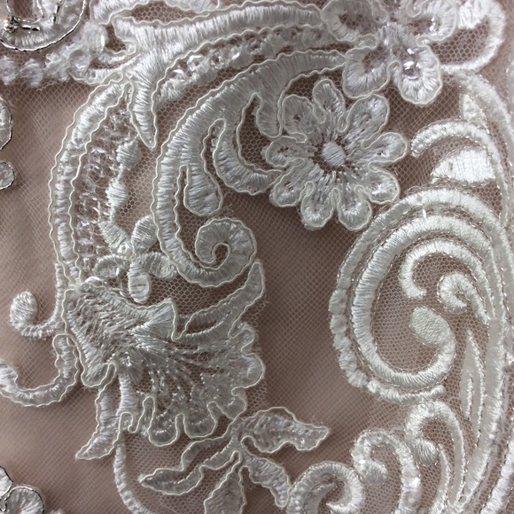 Stella York 6589 Wedding dress - Picture 5 of 16